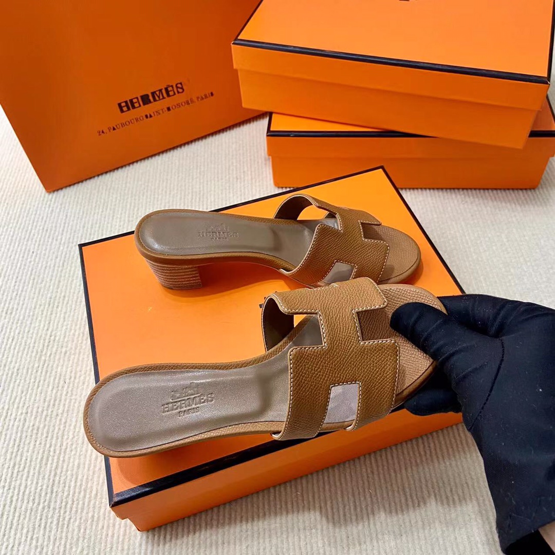 에르메스 올수공 오아시스 슬리퍼 샌들 앱송 28